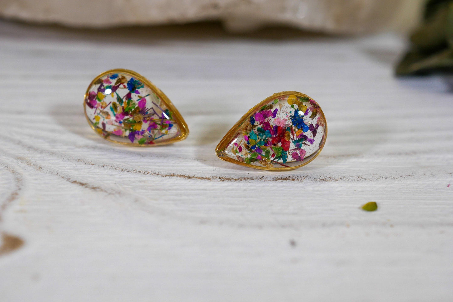 Real flower confetti stud earrings, teardrop botanical earrings, pressed flower jewelry