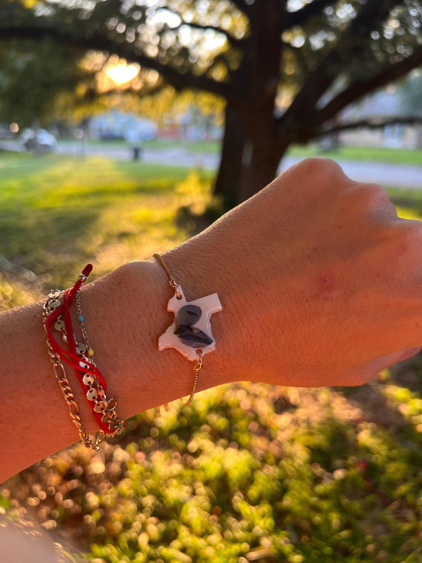 Texas bluebonnet bracelet, real bluebonnet jewelry, pressed bluebonnet texas adjustable bolo bracelet in gold or silver