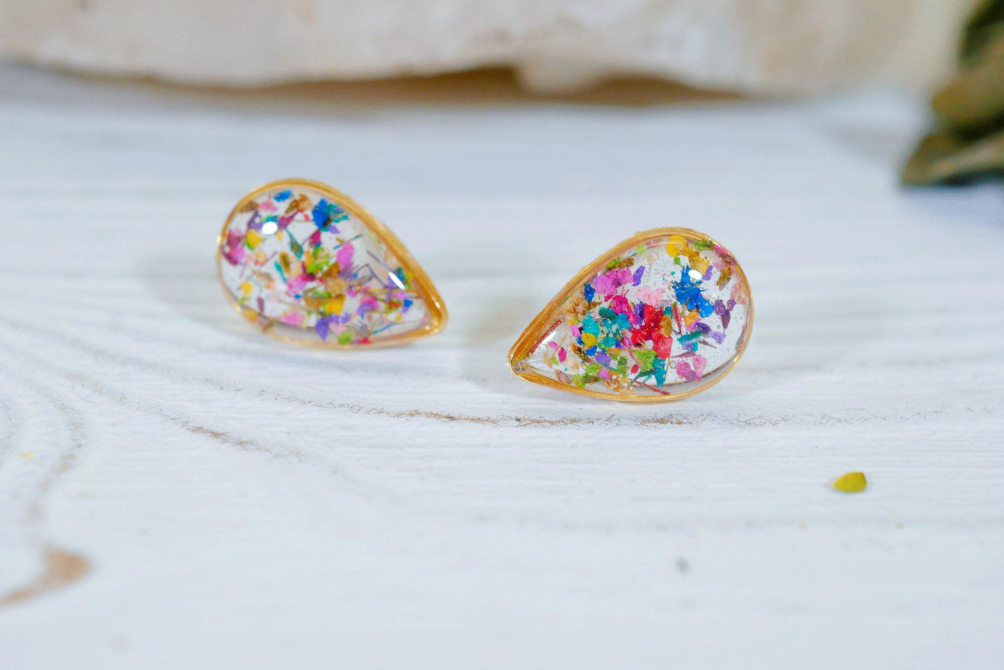 Real flower confetti stud earrings, teardrop botanical earrings, pressed flower jewelry