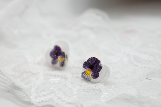 Tiny Pansy Heart Stud Earrings – February Birth Flower Jewelry, dainty floral earrings