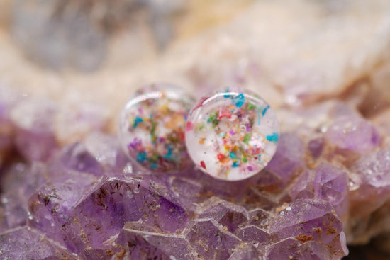 Dainty Flower Confetti Stud Earrings – Hypoallergenic, Lightweight & Whimsical