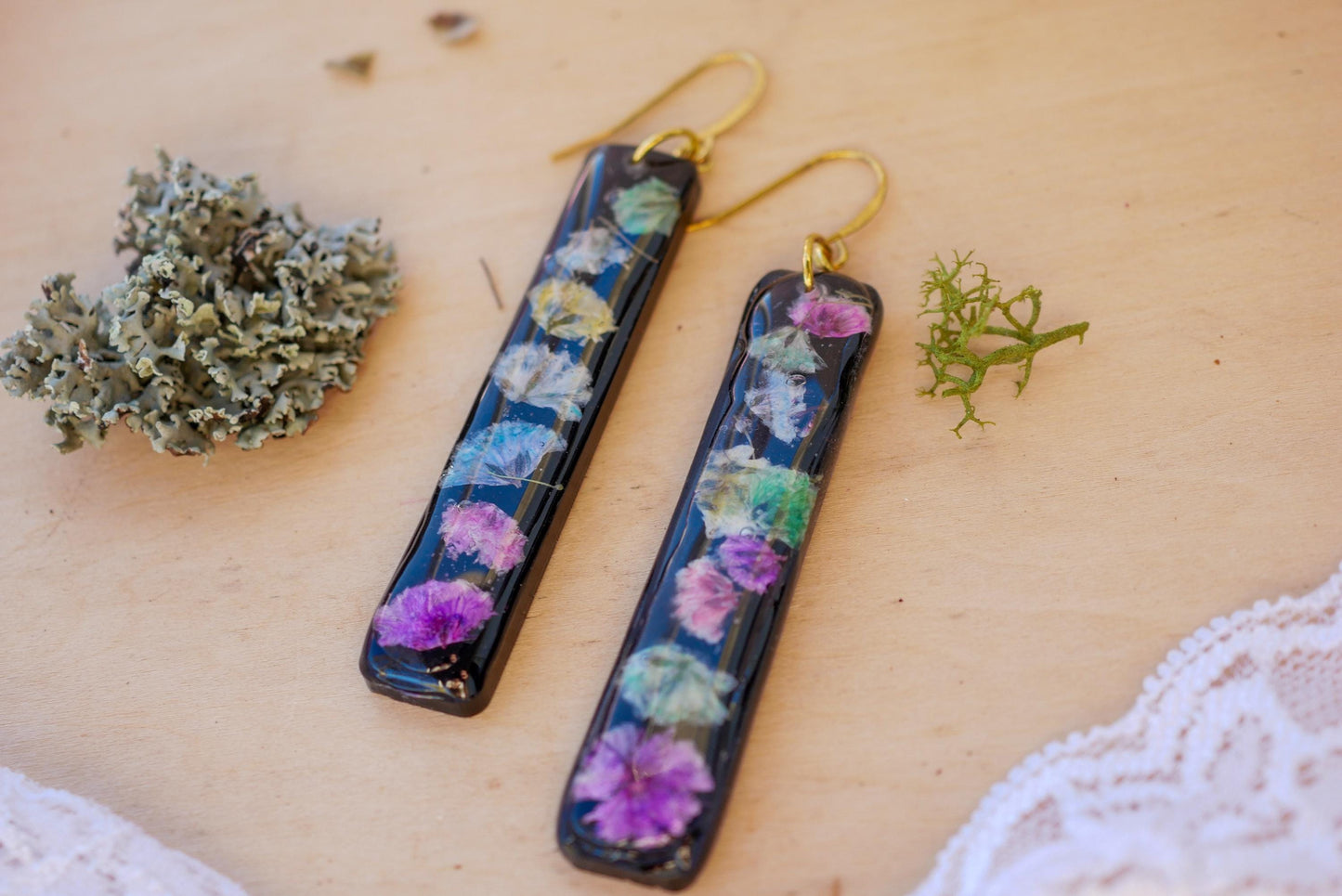 Statement pressed flower rainbow black vertical bar earrings