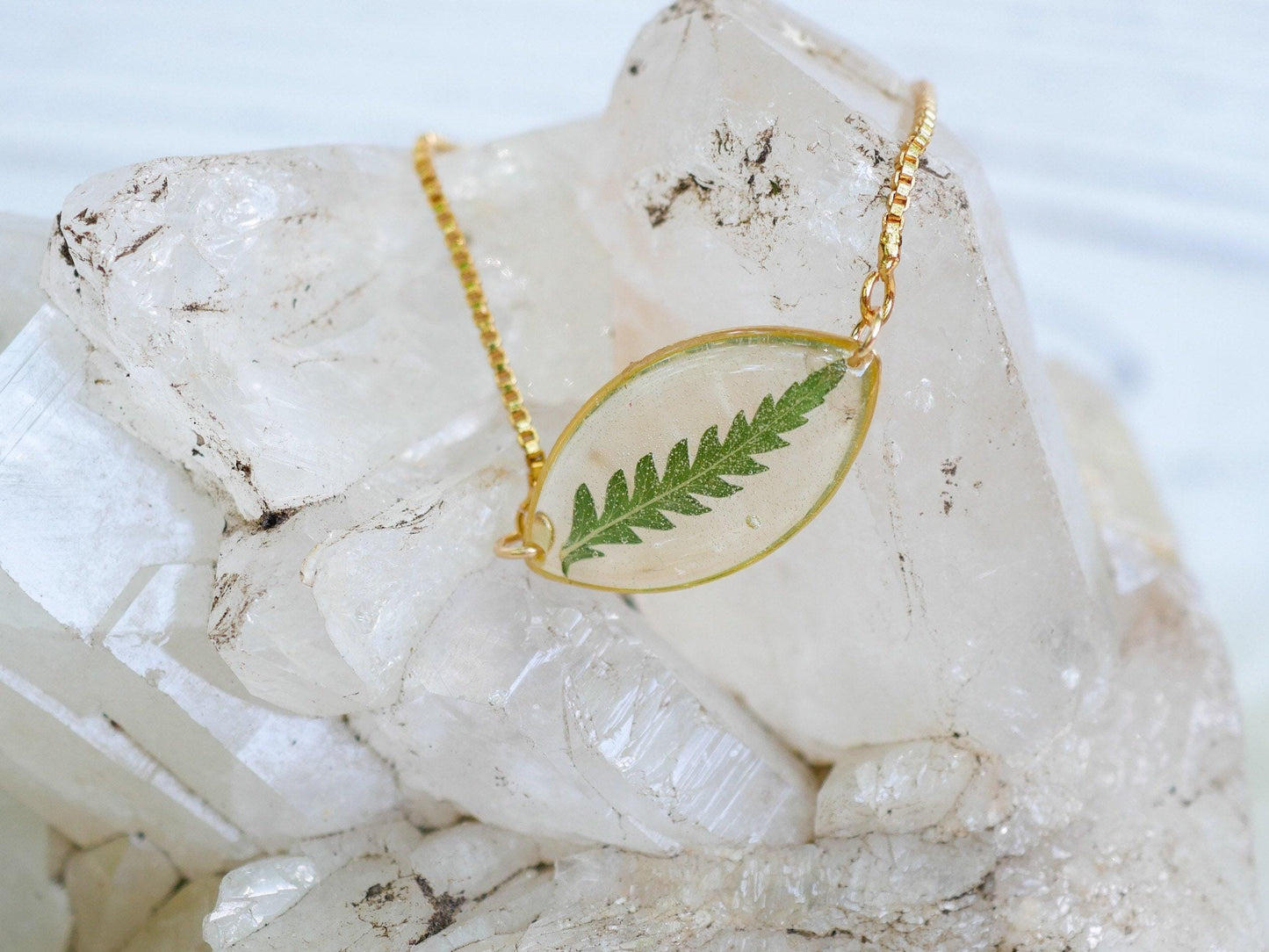 Fern Leaf Bracelet: Dainty Pressed Plant Jewelry (Adjustable Chain)