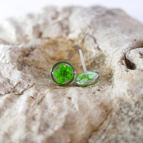 Green flower earrings, real flower stud earrings, pressed flower jewelry, bridal terrarium earrings