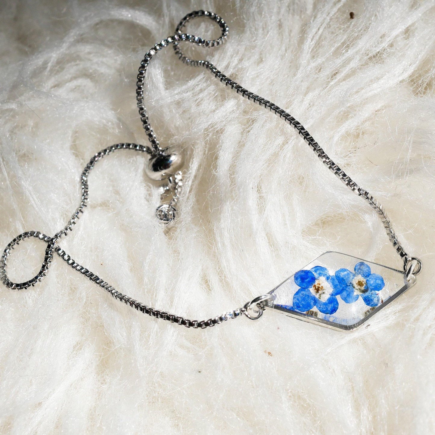 Forget me not  bracelet, real flower bracelet, pressed flower jewelry, memorial bracelet. something blue jewelry, terrarium bracelet, dainty