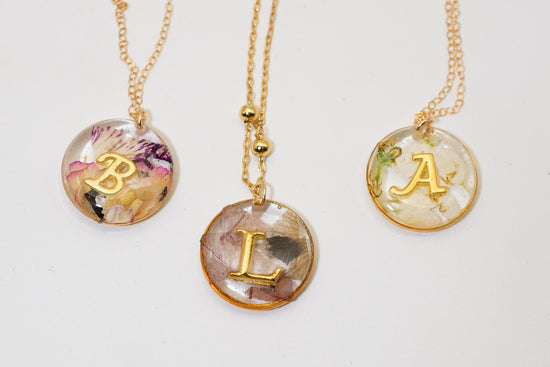 Personalized Birth Flower Necklace with  Initial – Custom initial necklace, birthflower jewelry, birthflower