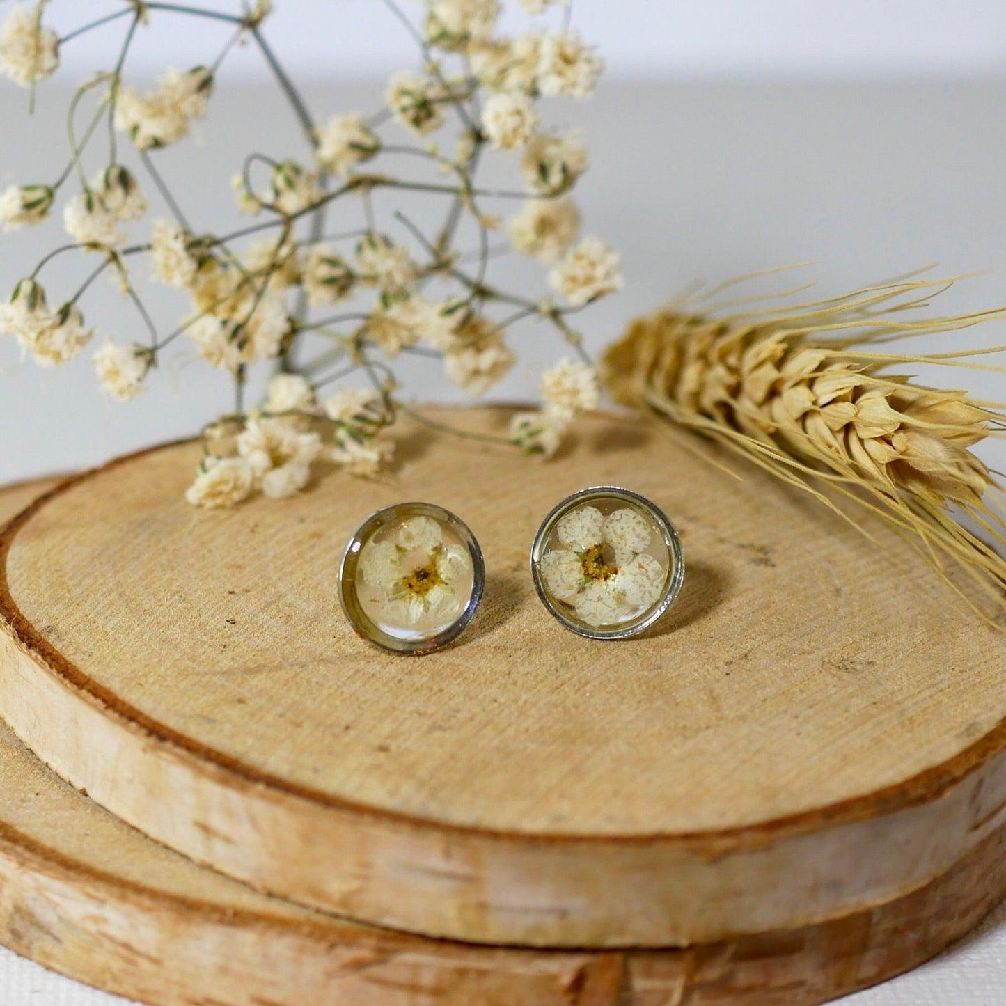 Pressed Flower Stud Earrings: Tiny White Blooms in Resin