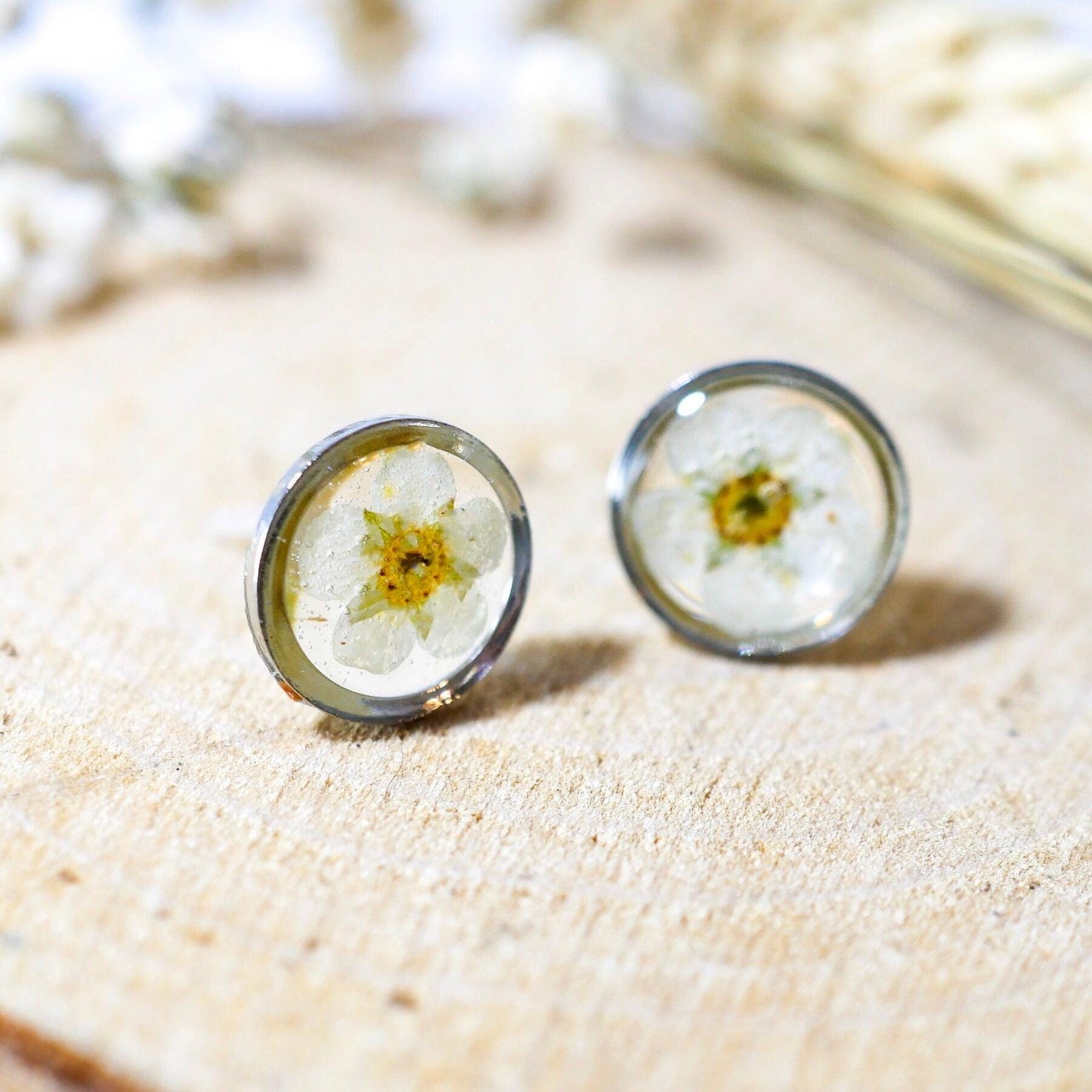 Pressed Flower Stud Earrings: Tiny White Blooms in Resin
