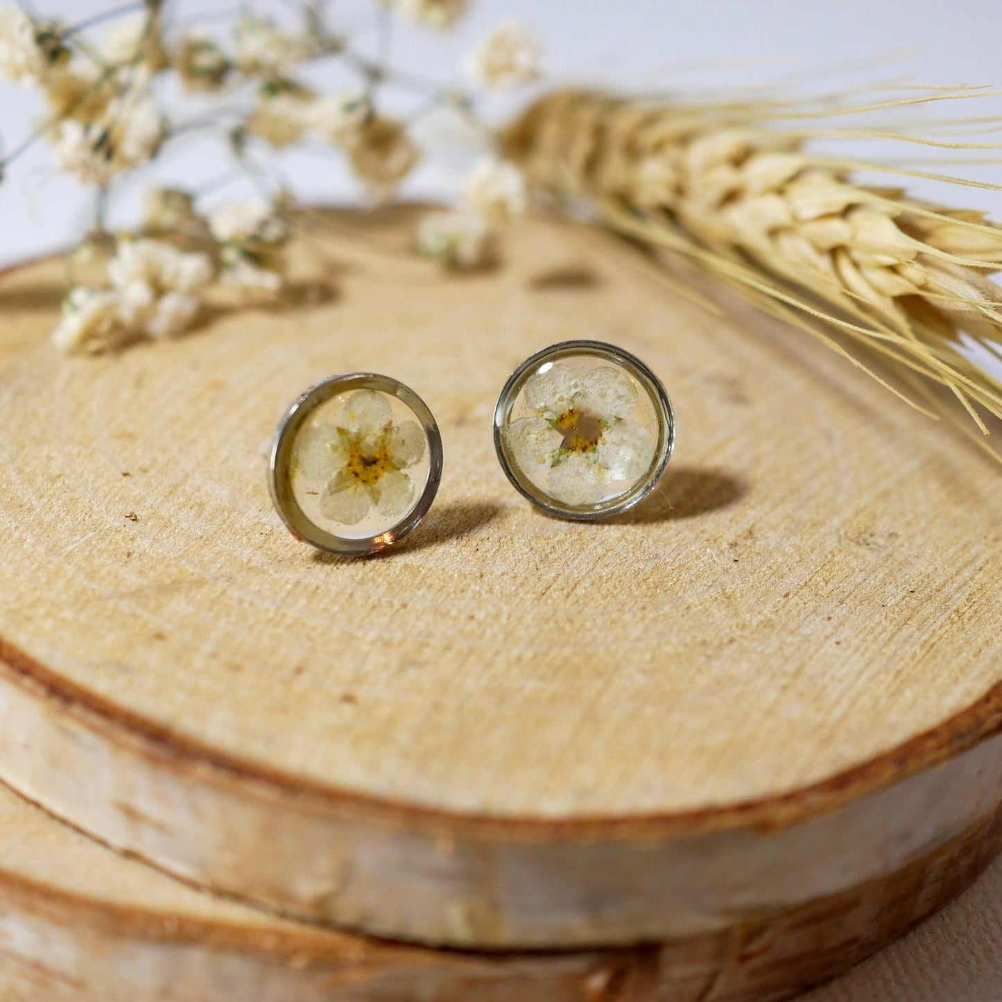 Pressed Flower Stud Earrings: Tiny White Blooms in Resin