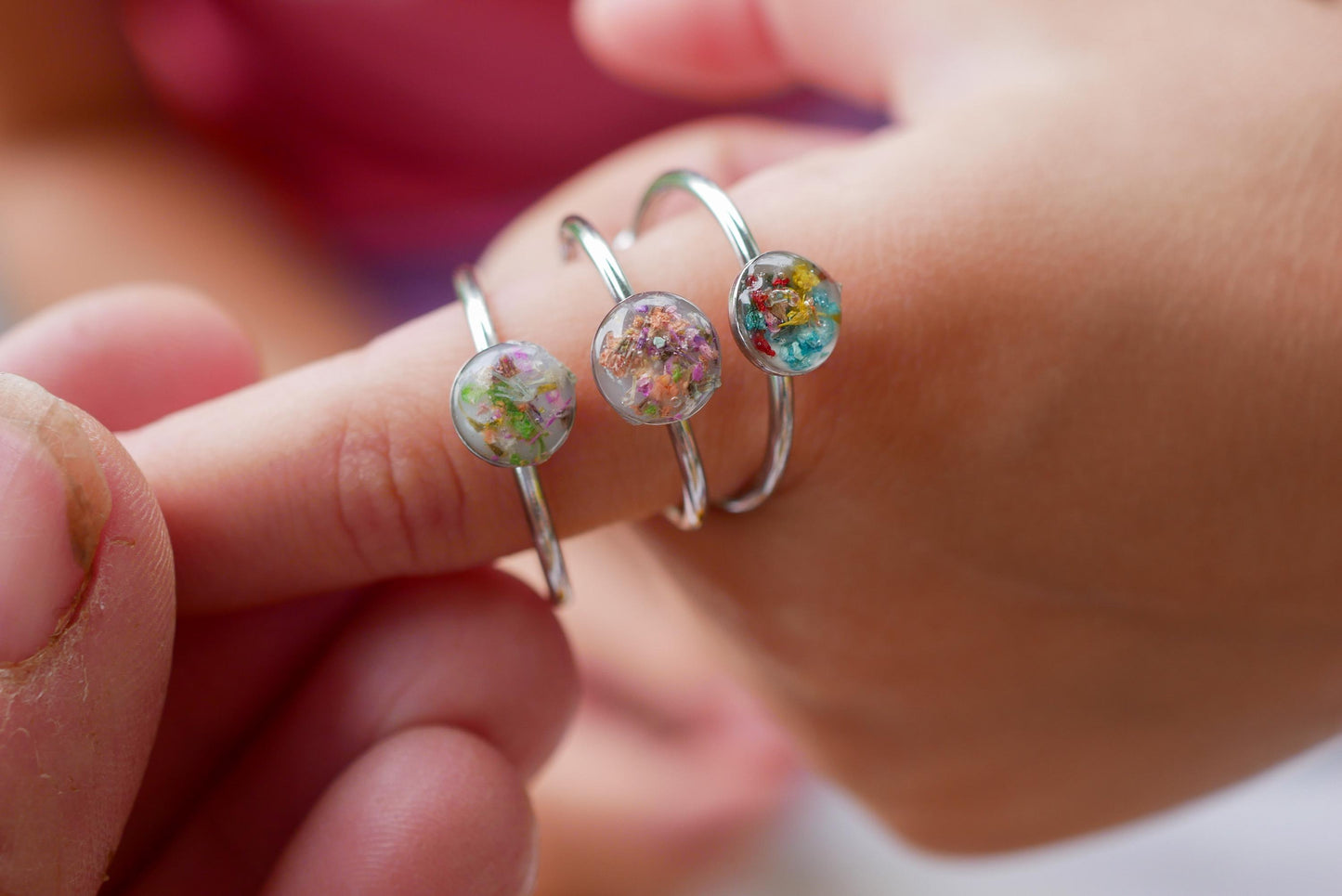 Adjustable Flower Confetti Ring – Real Pressed Flowers in Gold or Silver Stainless Steel