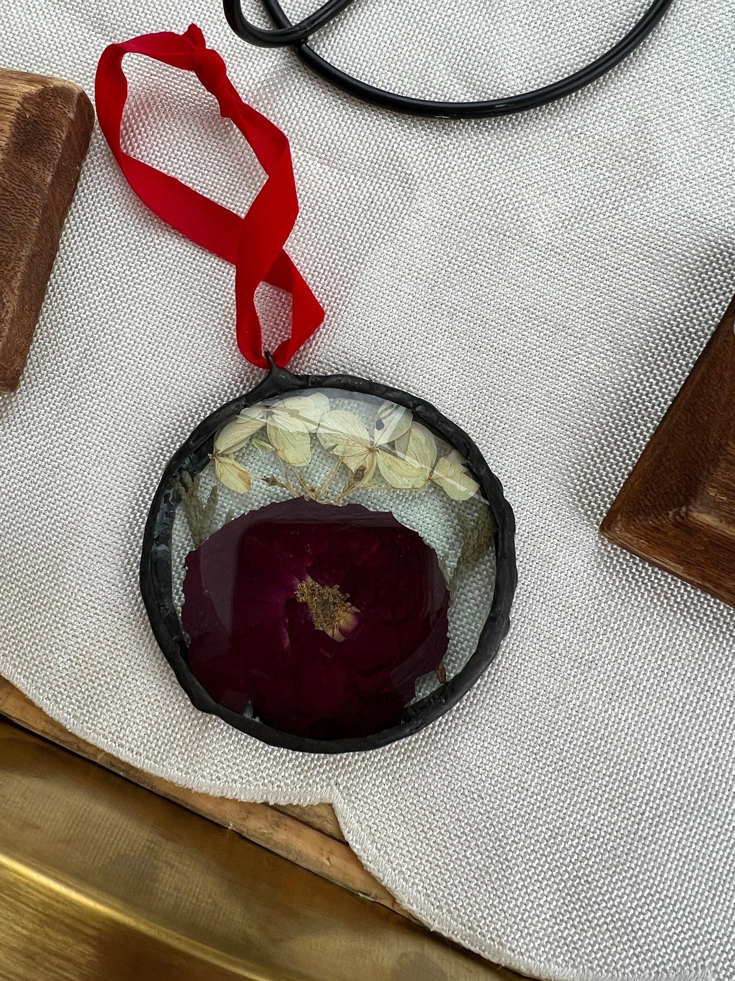 Glass Rose Ornament: Pressed Red Flower - Handcrafted Garden Decor