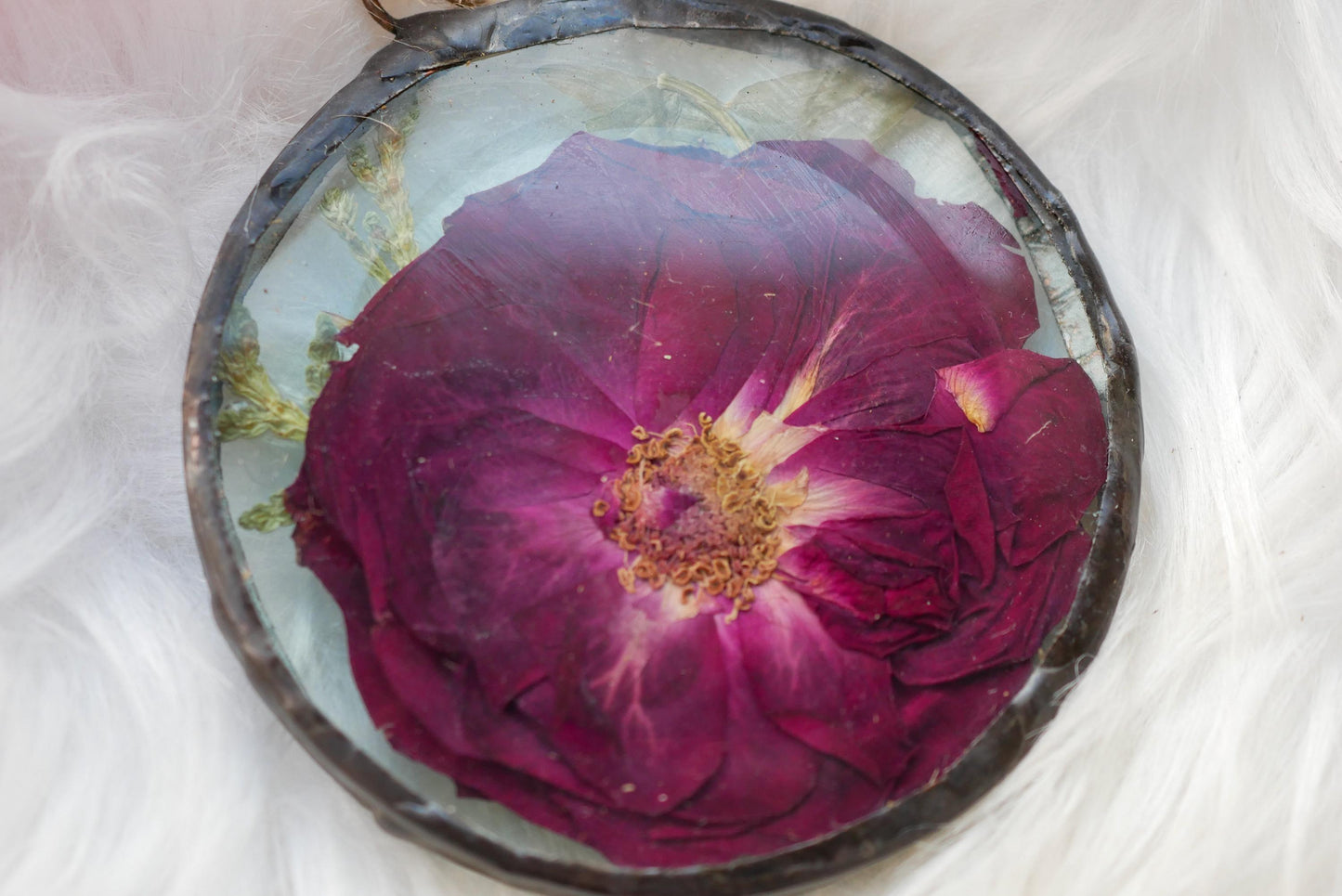 Glass Rose Ornament: Pressed Red Flower - Handcrafted Garden Decor