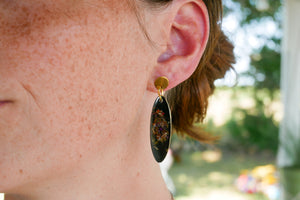 Oval confetti earrings on posts