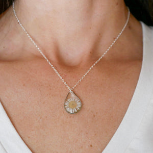 Red English Daisy Teardrop Necklace