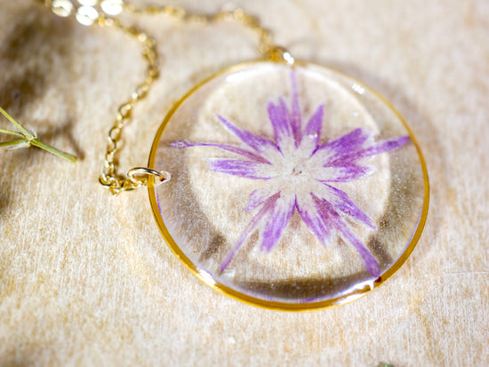 Load image into Gallery viewer, Star phlox Necklace
