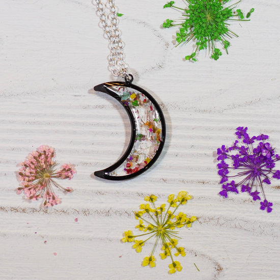 Flower Confetti Moon pendant