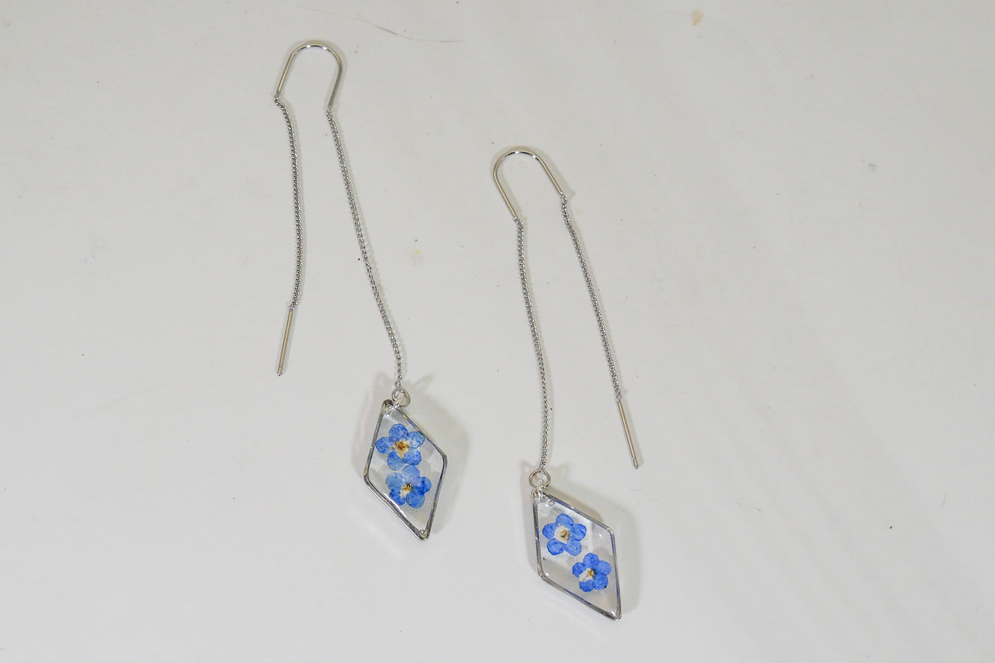 Load image into Gallery viewer, Forget me not diamond ear threader earrings
