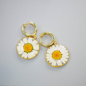 Daisy hoops