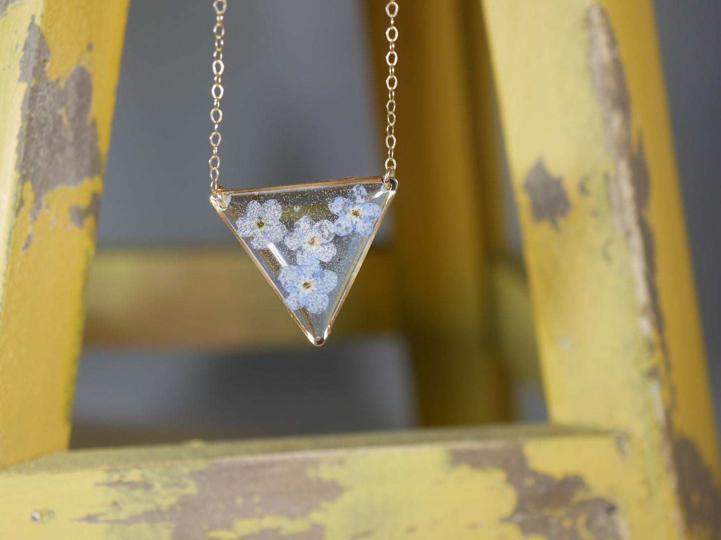 Forget me not Triangle Necklace, gold