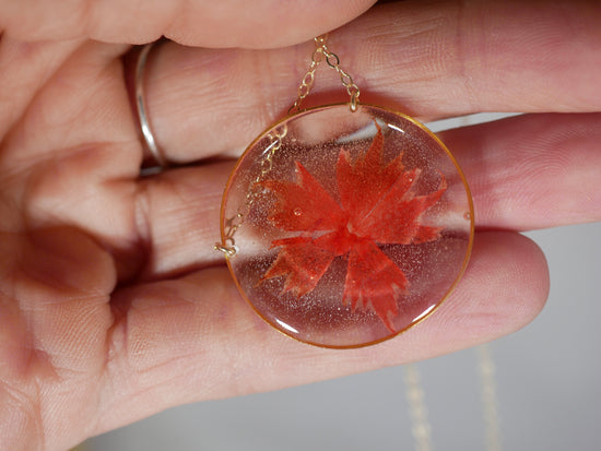 Red phlox flower necklace