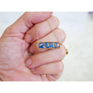 Forget me not horizontal bar necklace