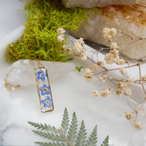 Forget me not vertical bar necklace