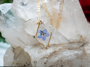 Forget me not Diamond necklace