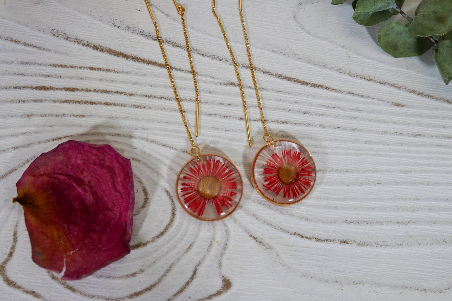 Load image into Gallery viewer, Red daisy ear threader earrings
