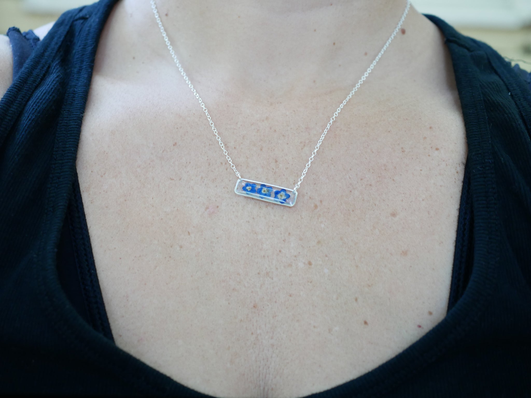 Forget me not horizontal bar necklace