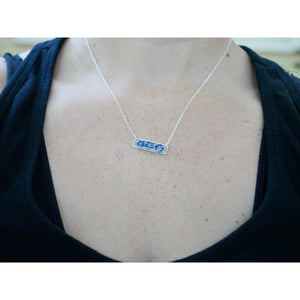 Forget me not horizontal bar necklace