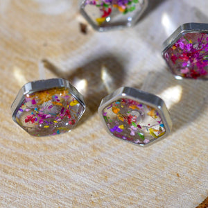Real Flower confetti Hexagon stud earrings