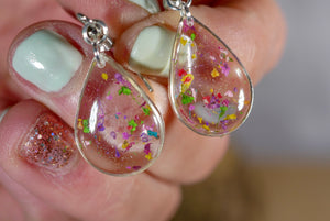 Tiny Flower confetti teardrop earrings