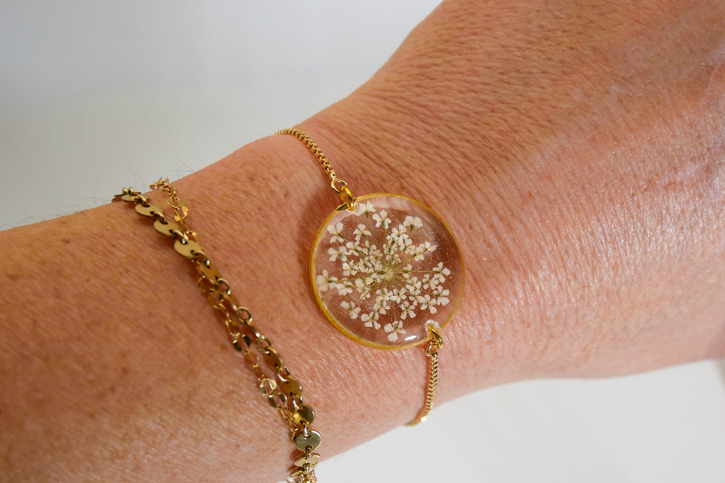 Load image into Gallery viewer, Queen Anne’s lace Bracelet

