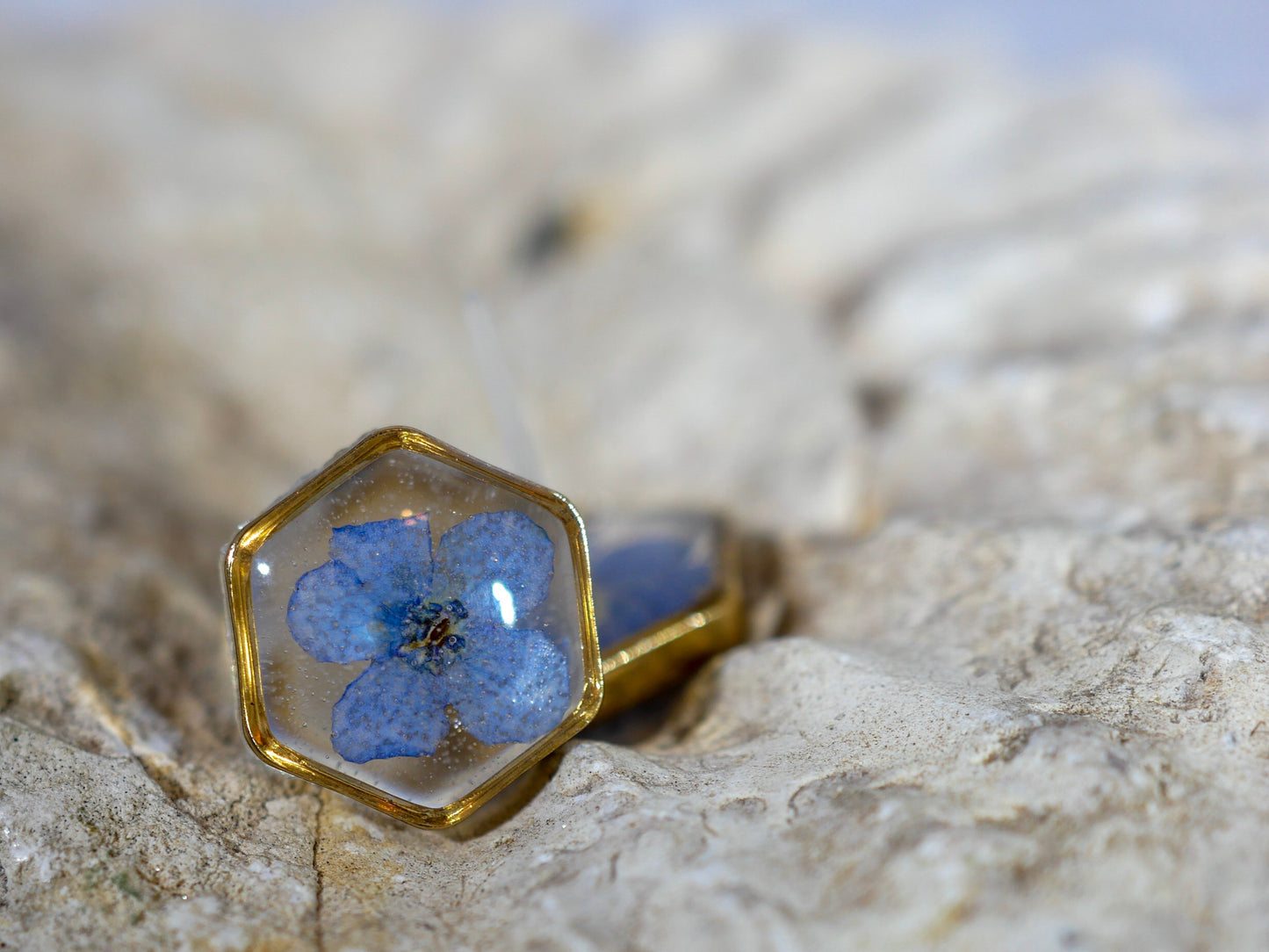 Load image into Gallery viewer, Forget me not stud hexagon earrings
