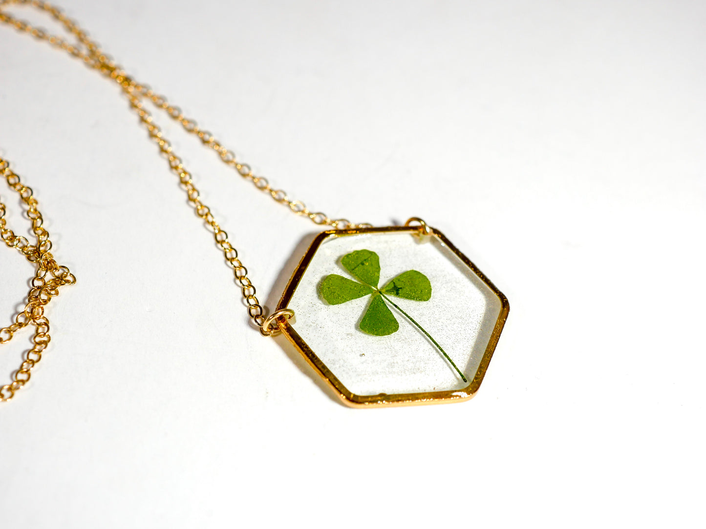Load image into Gallery viewer, 4 Leaf Clover hexagon necklace
