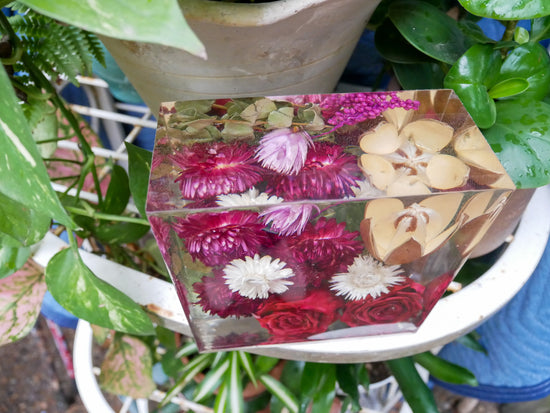 6x6 dried flower bouquet cube